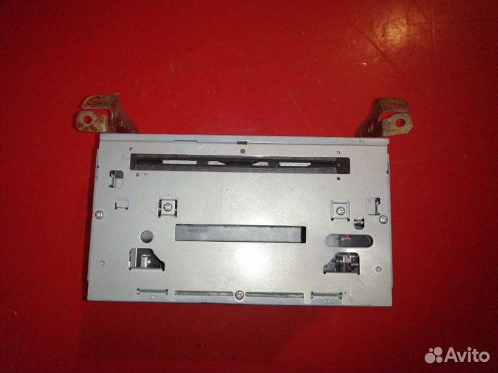 Магнитола Mitsubishi Outlander