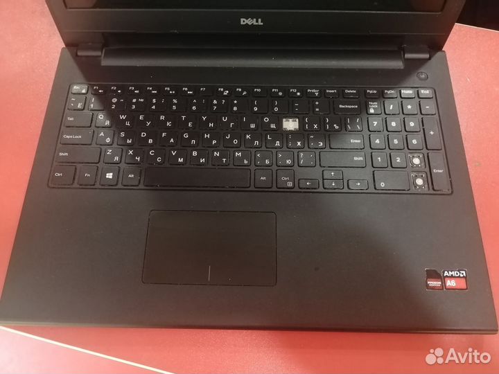 Ноутбук Dell P40F