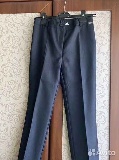 Костюм брючный в школу для девочки, 152см
