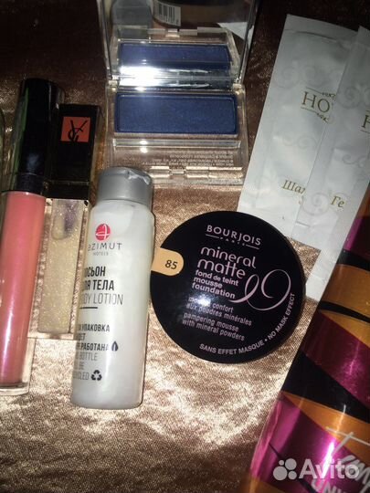 Лот косметики пакетом Clinique YSL VicoriaSecret