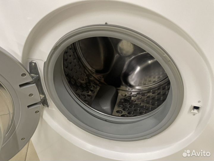 Стиральная машина Bosch / Гарантия / Доставка