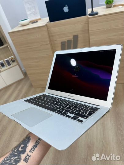 Macbook Air 13 2013 8/128Gb Silver + Гарантия