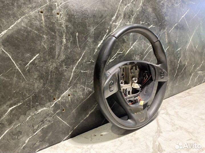 Руль Renault Sandero Stepway K4M2842 2017