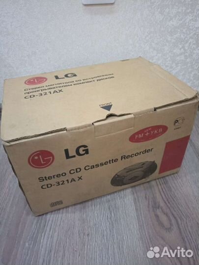 Магнитола LG CD-321 AX