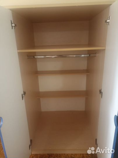 Детская кровать чердак со столом и шкафом бу