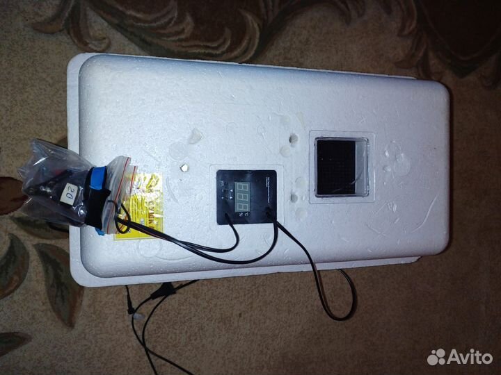 Инкубатор несушка 36