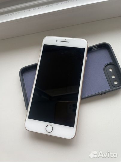 iPhone 8 Plus, 256 ГБ