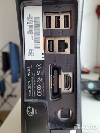 Xbox 360 Slim 250Gb + Kinect