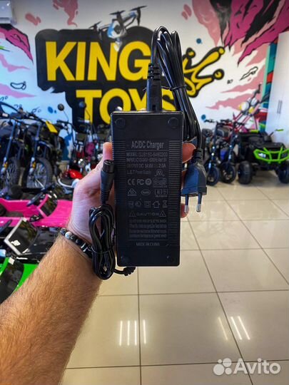 Зарядное устройство от Kugoo M4/M4 Pro/Max