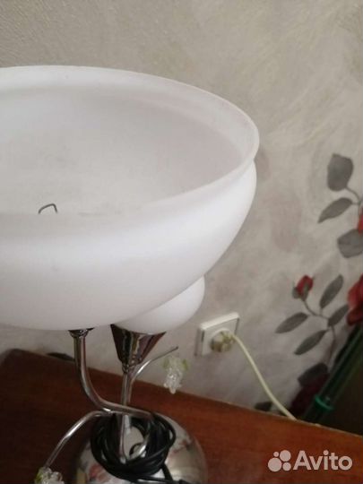 Лампа настольная