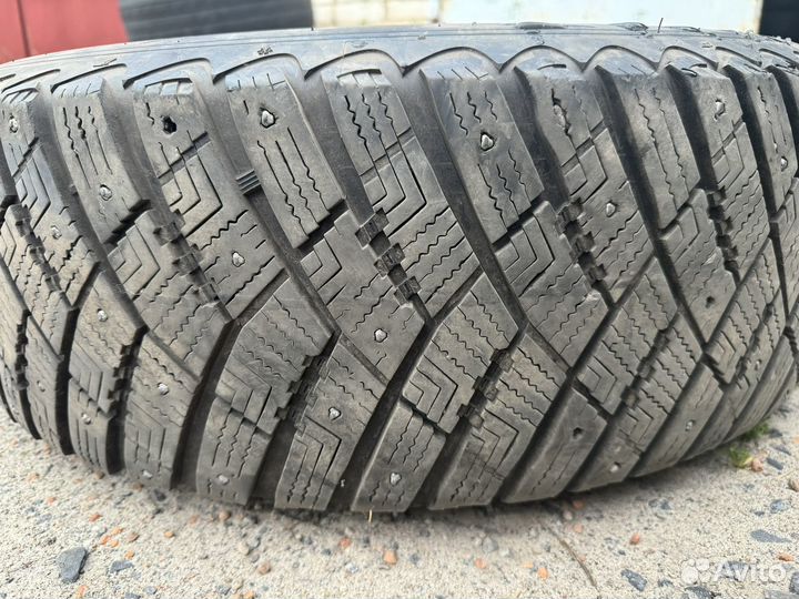 Goodyear UltraGrip Ice Arctic SUV 235/65 R18