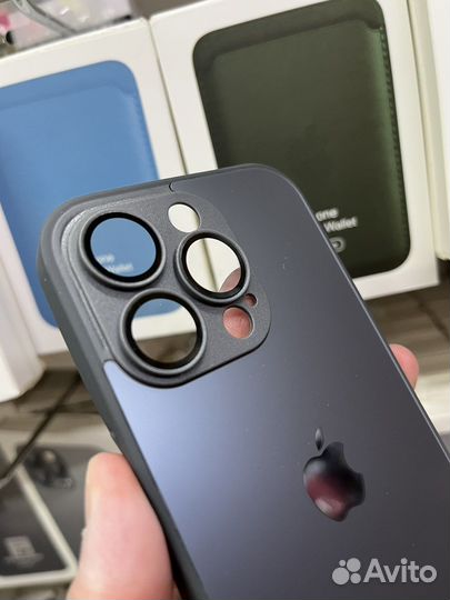 Графитовые чехлы на iPhone 12/13/14