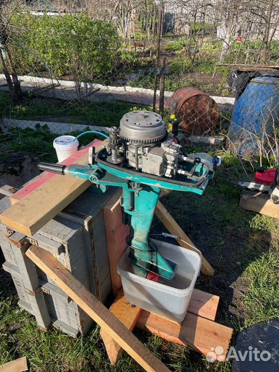 Лодочный мотор