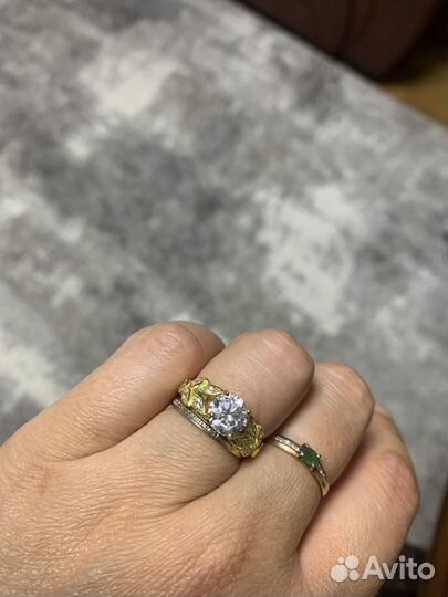 Серебряное кольцо