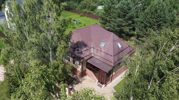 Дом 226,1 м² на участке 10,8 сот.