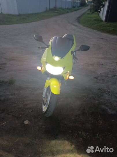 Продам honda VTR1000F