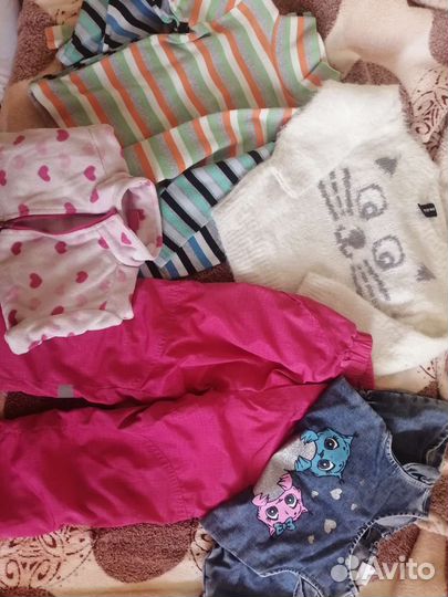Одежда для девочки 98-104, обувь 23-24