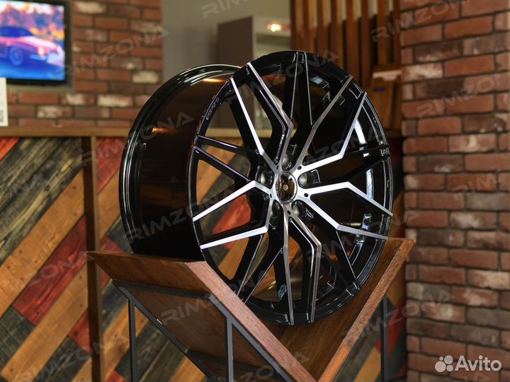 Литые диски Vorsteiner R17 для Mazda. Арт550