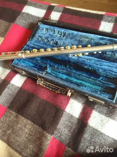 Музыкальные инструменты бу