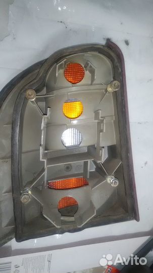 Фонарь задний Ford mondeo 2