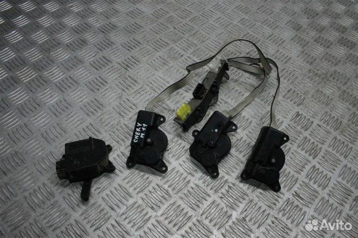 Моторчик заслонки печки Chery M11 A3 1.6 SQR481F