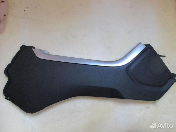 Накладка Range Rover Sport 2 L494 448DT