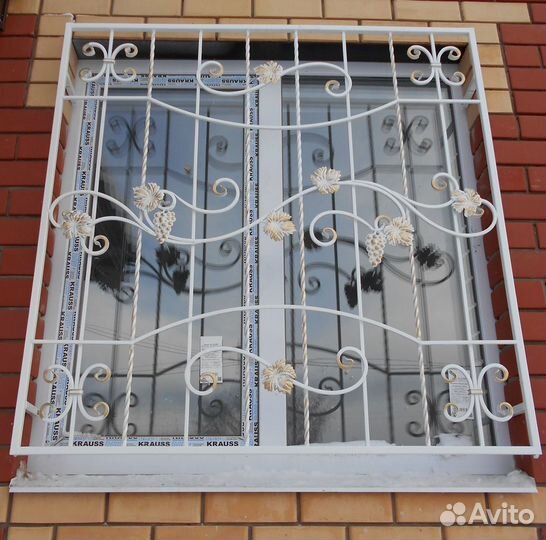 Изготовление металлических решеток на окна