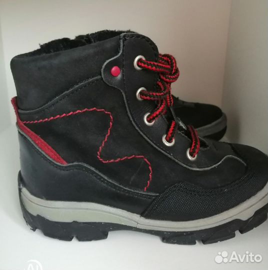 Ботинки демисезонные 26 р