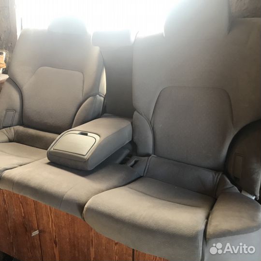 Задний диван тойота Марк