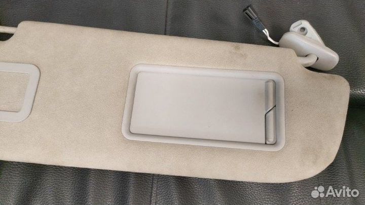 Козырек солнцезащитный левый Audi A8 D3 6.0 BHT