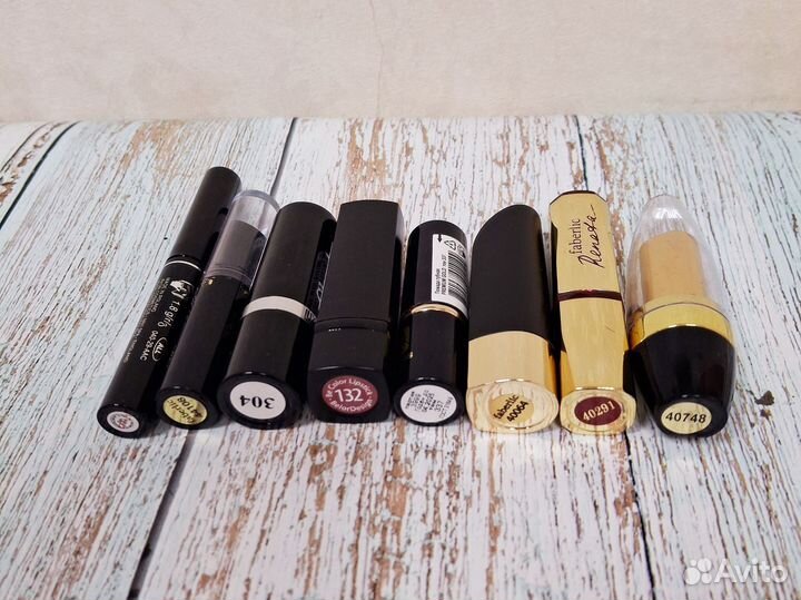 Помада пакетом бу Люксвизаж Релуи Фаберлик Эйвон