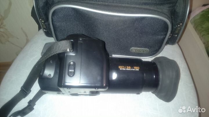 Профессиональный фотоаппарат Olympus ED 35-180