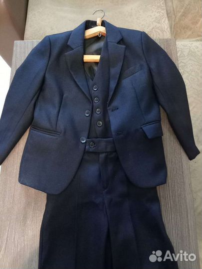 Школьный костюм