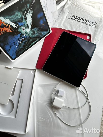 iPad Pro 12.9 дюйма 256 гб (3го поколения)