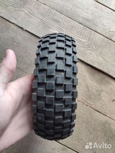 Покрышки на электросамокат 220x65