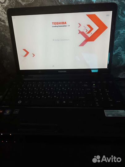 Ноутбук toshiba
