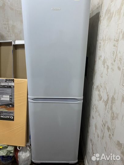 Холодильник Бирюса 120