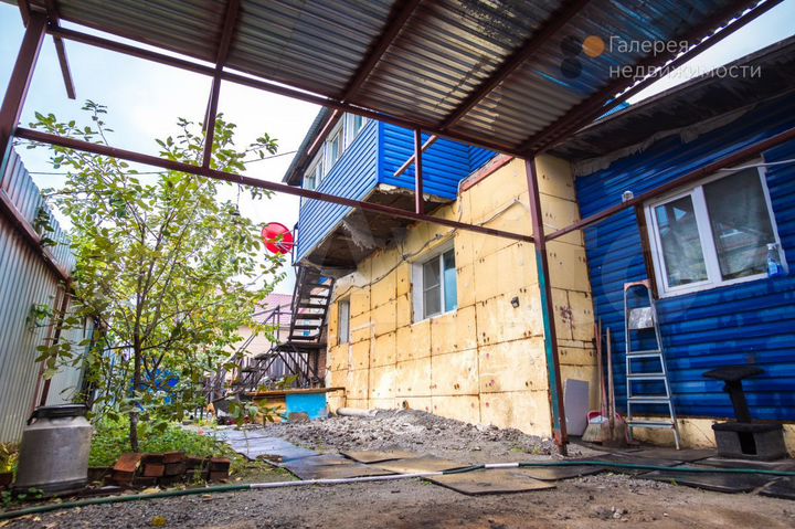 Дом 140 м² на участке 8 сот.