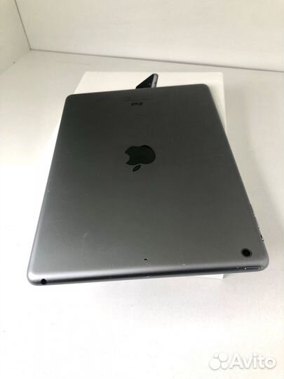 iPad Air 32gb для Ютуба