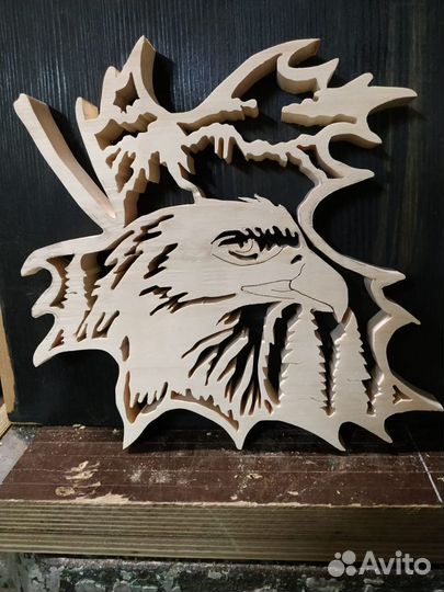 Интерьерные фигурки из дерева