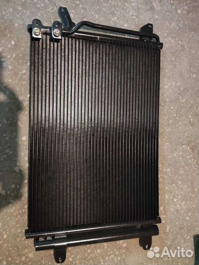Радиатор кондиционера Фольксваген Джетта 10-г.в