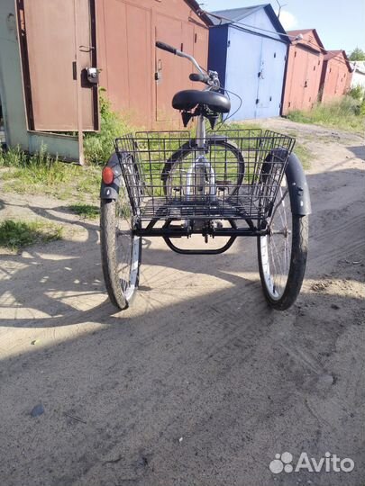 Трехколесный велосипед для взрослых