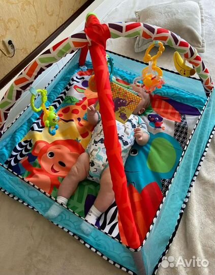 Развивающий коврик