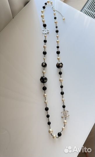 Бусы Chanel