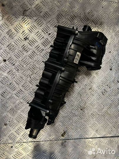 Коллектор впускной BMW3 E90/E91/E92/E932008