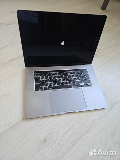 Apple MacBook Pro 16 2019