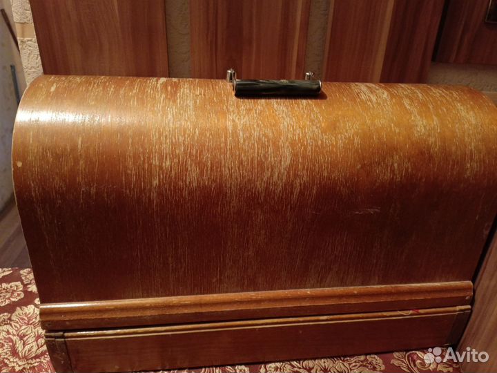 Швейная машинка