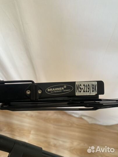 Пюпитр для нот