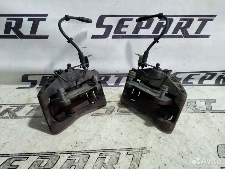 Суппорта передняя Audi A6 C6 3.2 2007