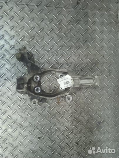 Кулак поворотный передний левый Nissan Murano Z51